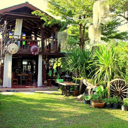Stay With Brite The Home-Stay In Chiang Mai Exterior photo