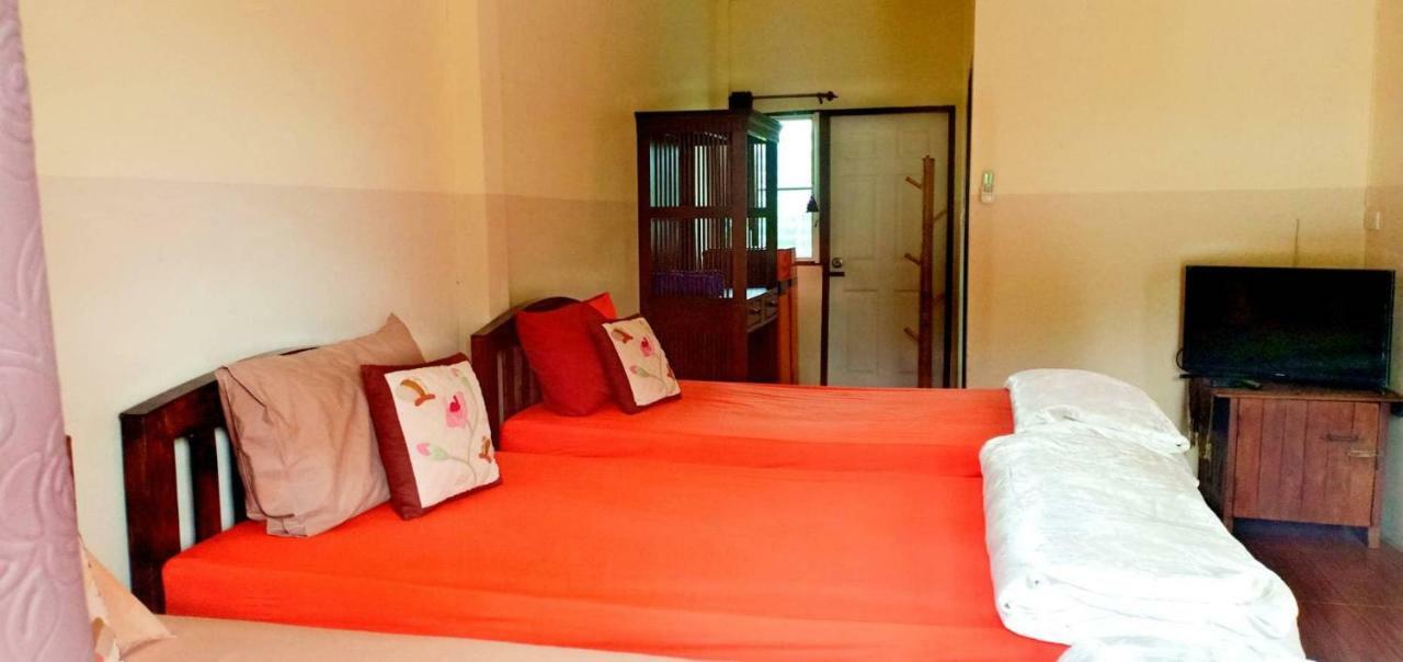 Stay With Brite The Home-Stay In Chiang Mai Exterior photo